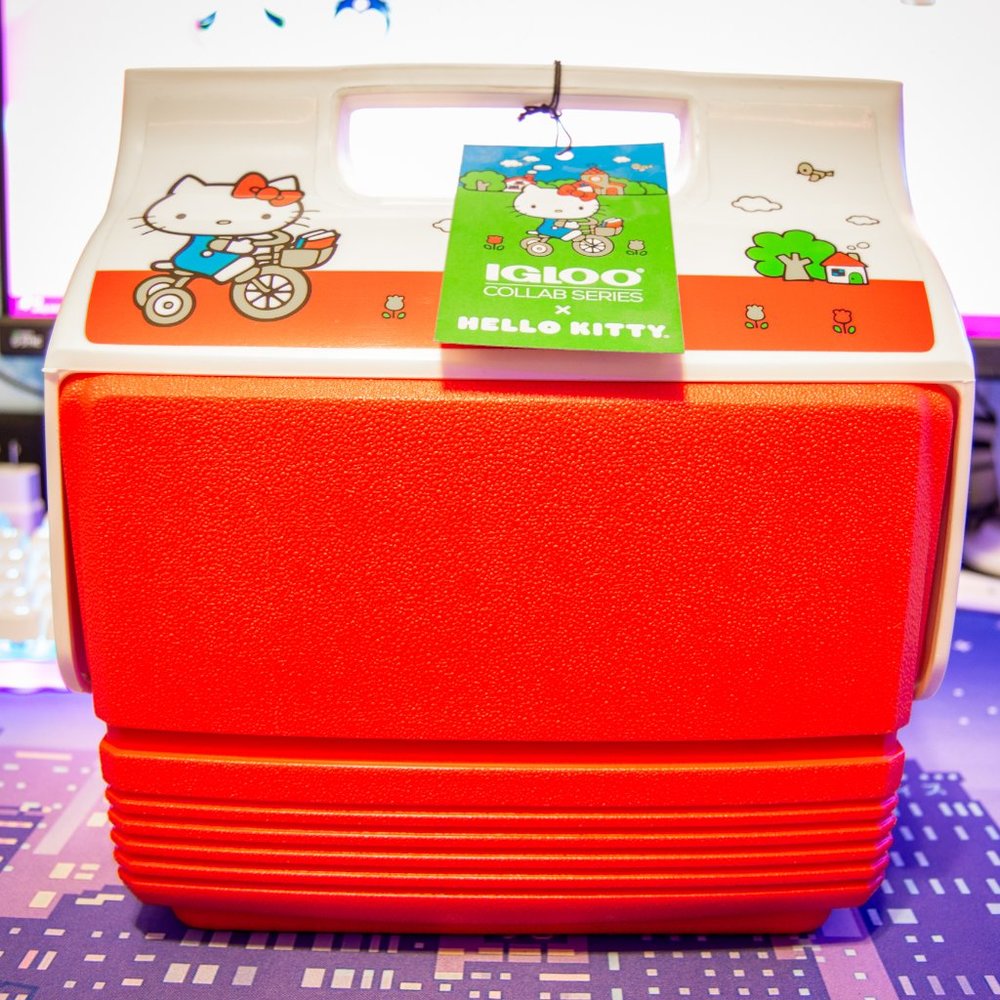Igloo x Hello Kitty Collab Cooler 4qt